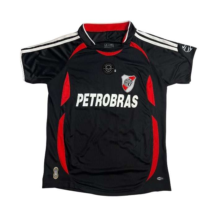 CAMISETA RETRO RIVER PETROBRAS NEGRA #10 ORTEGA