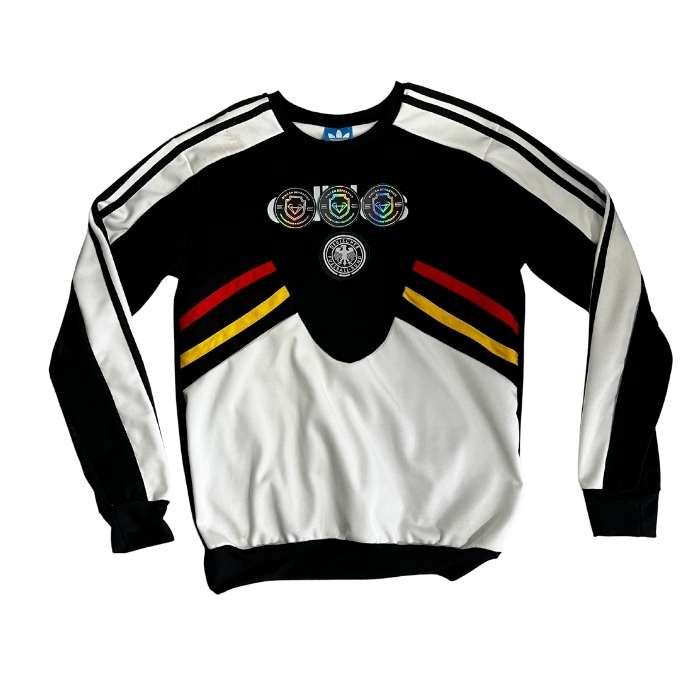 BUZO RETRO ALEMANIA BLANCO 2 TIRAS