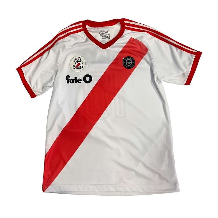 CAMISETA RETRO RIVER TITULAR FATE #10