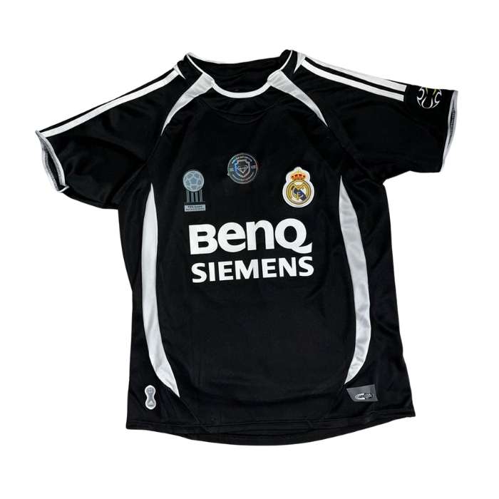 CAMISETA RETRO REAL MADRID NEGRA #20 HIGUAIN