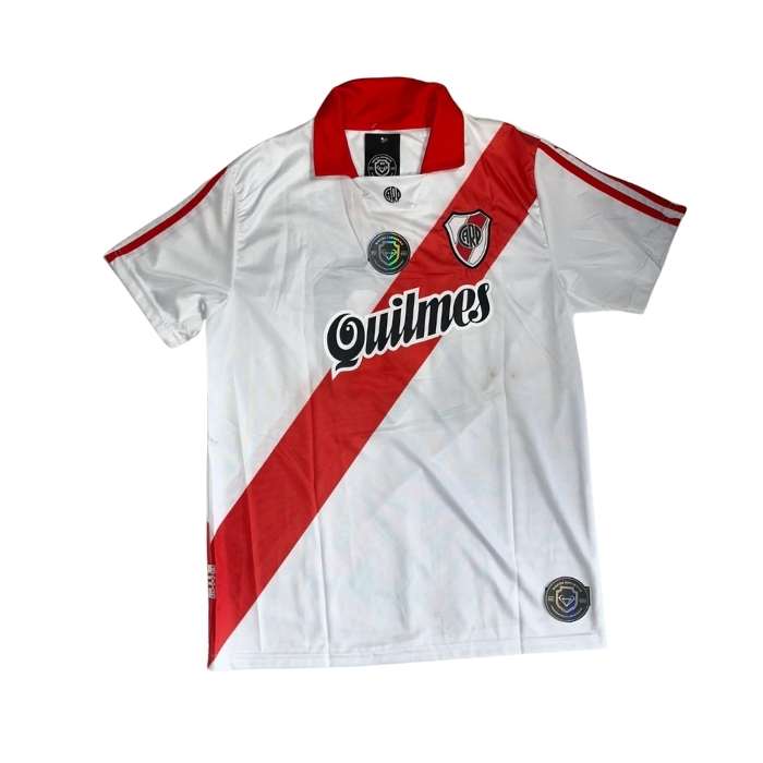 CAMISETA RETRO RIVER QUILMES #10 CUELLO ROJO